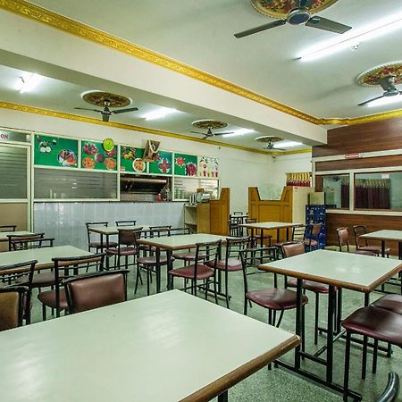 Oyo 18626 皇家住宅酒店 Jālahalli 外观 照片